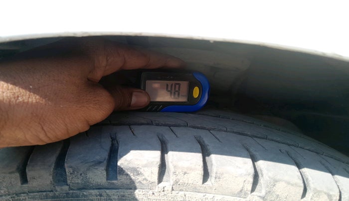 2017 Ford Ecosport TITANIUM 1.5L DIESEL, Diesel, Manual, 1,24,296 km, tyre