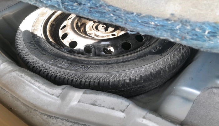 2016 Ford Figo Aspire AMBIENTE 1.2 PETROL, Petrol, Manual, 96,343 km, tyre