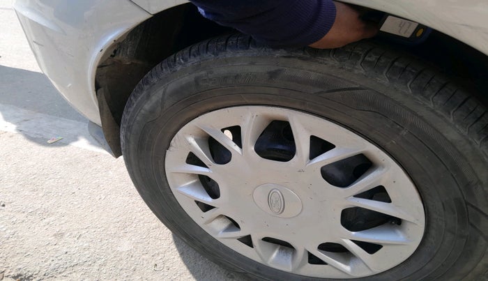 2016 Ford Figo Aspire AMBIENTE 1.2 PETROL, Petrol, Manual, 96,343 km, tyre