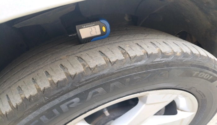 2014 Renault Duster 110 PS RXZ 4X4 MT DIESEL, Diesel, Manual, 1,59,383 km, tyre