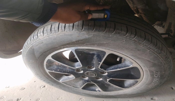 2016 Renault Duster 85 PS RXZ DIESEL, Diesel, Manual, 1,48,383 km, tyre