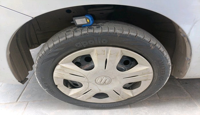 2013 Maruti Wagon R 1.0 VXI, Petrol, Manual, 47,306 km, tyre