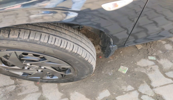 2024 Hyundai NEW I20 MAGNA 1.2 MT, Petrol, Manual, 20,539 km, tyre