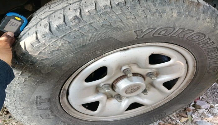 2018 Tata Hexa XM 4X2 7 STR, Diesel, Manual, 1,13,836 km, tyre