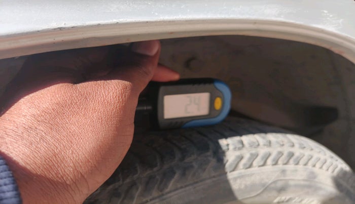 2011 Maruti Alto K10 VXI, Petrol, Manual, 54,953 km, tyre