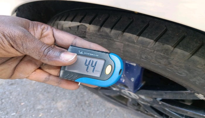 2018 Volkswagen Polo GT TSI AT, Petrol, Automatic, 1,01,732 km, tyre