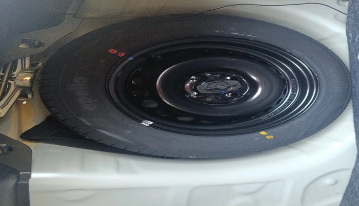 2024 Maruti Baleno DELTA PETROL 1.2, Petrol, Manual, 1,171 km, tyre