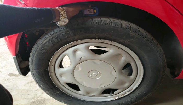 2014 Chevrolet Beat LT DIESEL, Diesel, Manual, 1,34,961 km, tyre