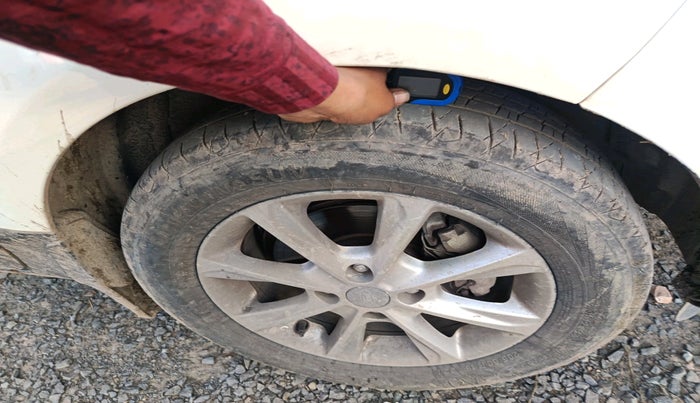 2019 Ford Ecosport TITANIUM 1.5L DIESEL, Diesel, Manual, 1,05,968 km, tyre