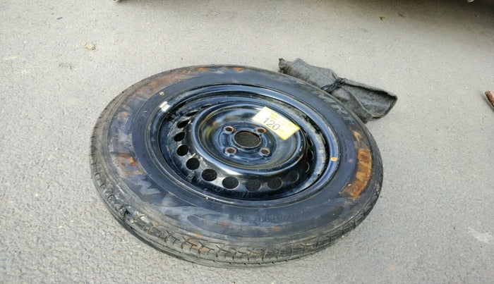 2020 Honda Amaze 1.2L I-VTEC V CVT, Petrol, Automatic, 71,680 km, tyre