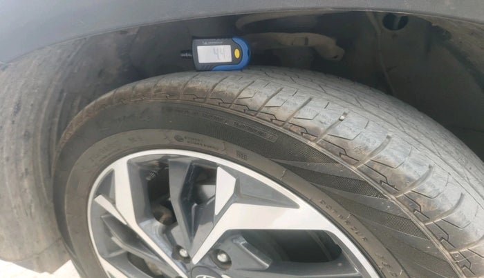 2022 Hyundai Creta SX (O) 1.4 TURBO DCT, Petrol, Automatic, 18,360 km, tyre