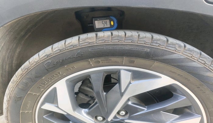 2022 Hyundai Creta SX (O) 1.4 TURBO DCT, Petrol, Automatic, 18,360 km, tyre