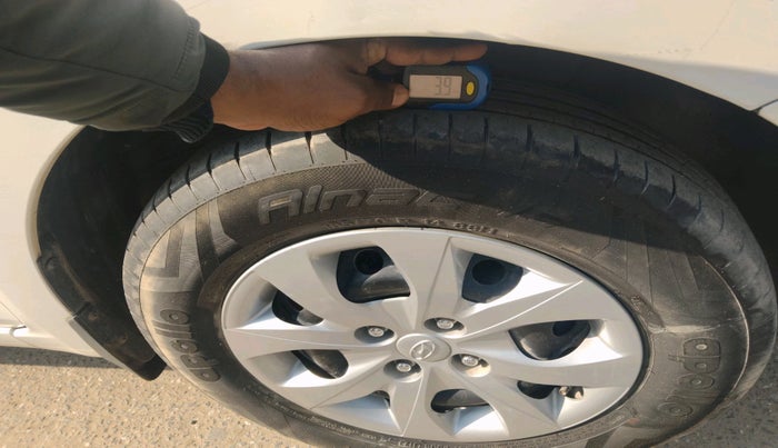 2017 Hyundai Elite i20 MAGNA EXECUTIVE 1.4 CRDI, Diesel, Manual, 83,067 km, tyre