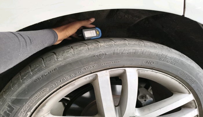 2013 Audi Q7 3.0 TDI QUATTRO, Diesel, Automatic, 1,00,773 km, tyre