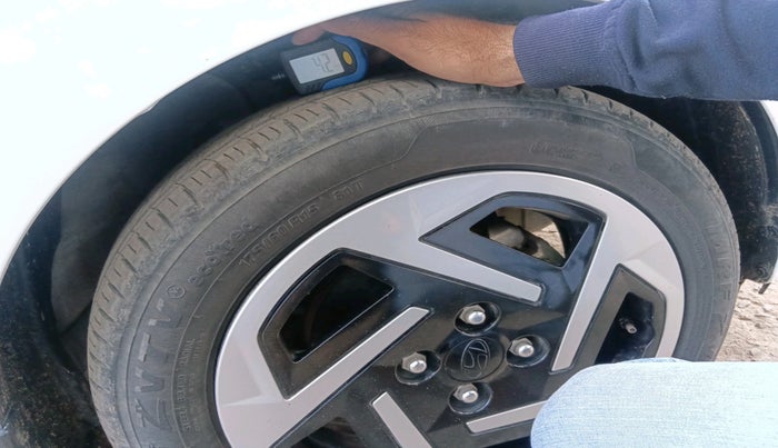 2023 Hyundai AURA S 1.2, Petrol, Manual, 22,745 km, tyre