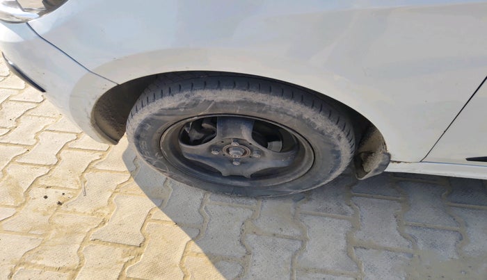 2019 Tata Tiago XZ PETROL, Petrol, Manual, 1,61,101 km, tyre