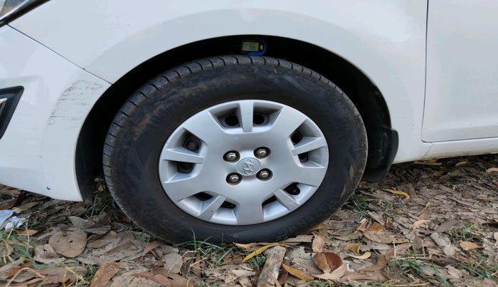 2012 Hyundai i20 MAGNA 1.4 CRDI, Diesel, Manual, 92,041 km, tyre