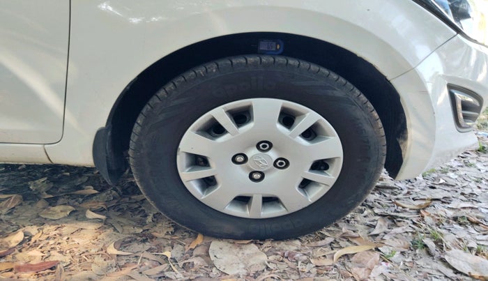 2012 Hyundai i20 MAGNA 1.4 CRDI, Diesel, Manual, 92,041 km, tyre