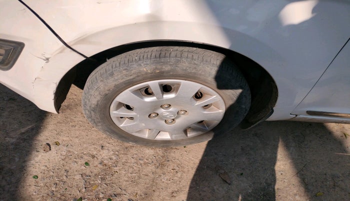 2012 Hyundai i20 MAGNA (O) 1.2, Petrol, Manual, 71,588 km, tyre