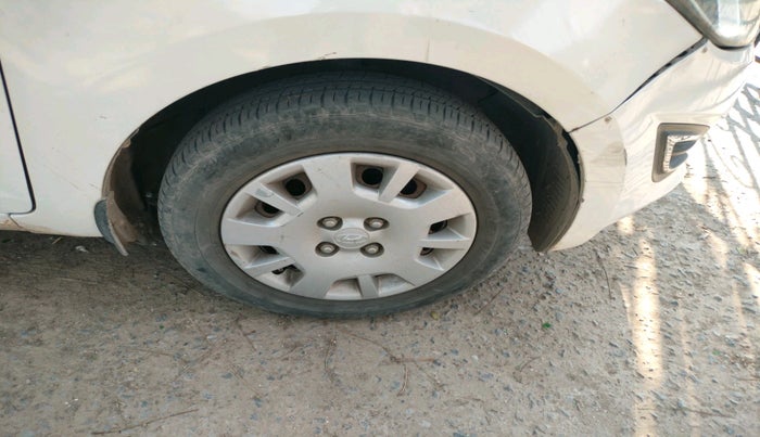 2012 Hyundai i20 MAGNA (O) 1.2, Petrol, Manual, 71,588 km, tyre