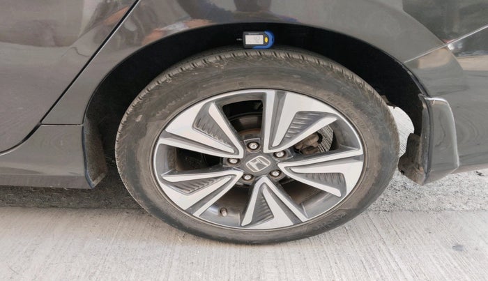 2019 Honda Civic 1.6L I-DTEC ZX MT, Diesel, Manual, 67,361 km, tyre