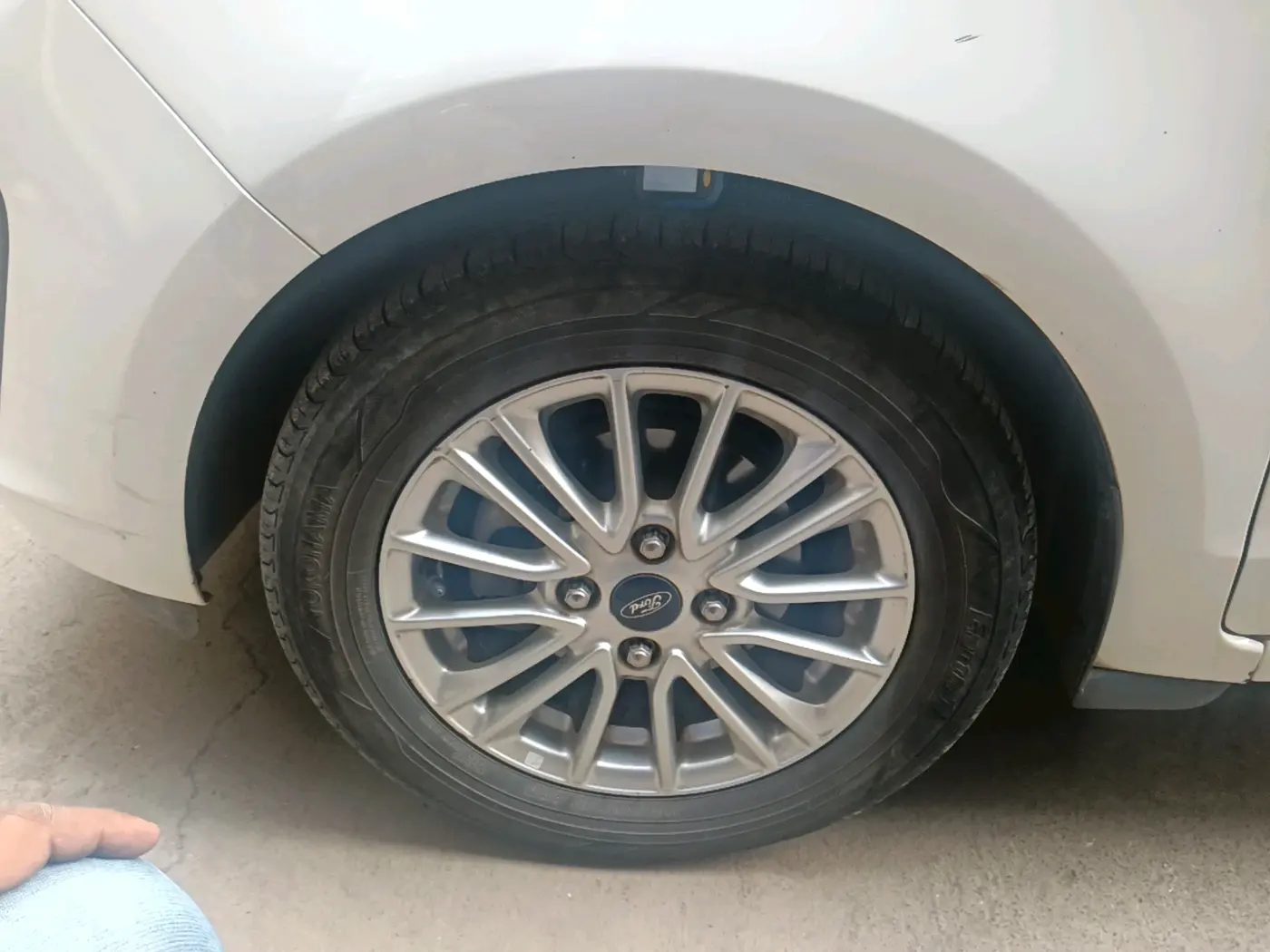 2019 Ford Figo Aspire TITANIUM1.5 DIESEL, Diesel, Manual, 1,10,967 km, tyre
