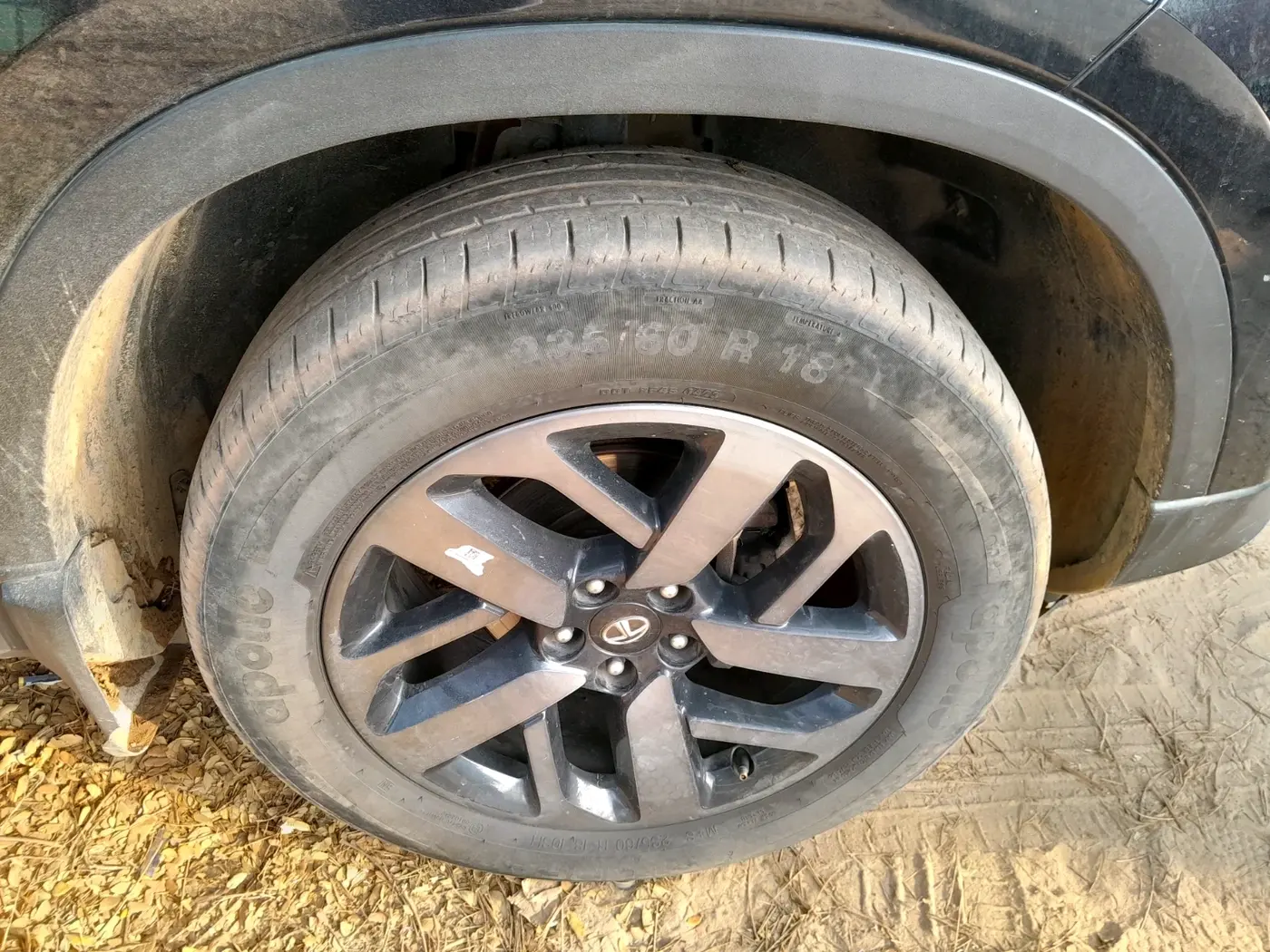 2023 Tata Harrier XZ PLUS 2.0L DARK EDITION, Diesel, Manual, 53,368 km, tyre