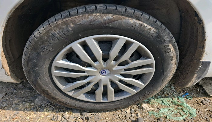 2016 Maruti Swift VDI (O), Diesel, Manual, 91,640 km, tyre