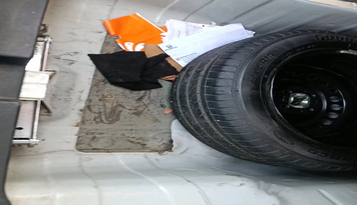 2023 Honda City 1.5L I-VTEC ZX CVT, Petrol, Automatic, 53,066 km, tyre