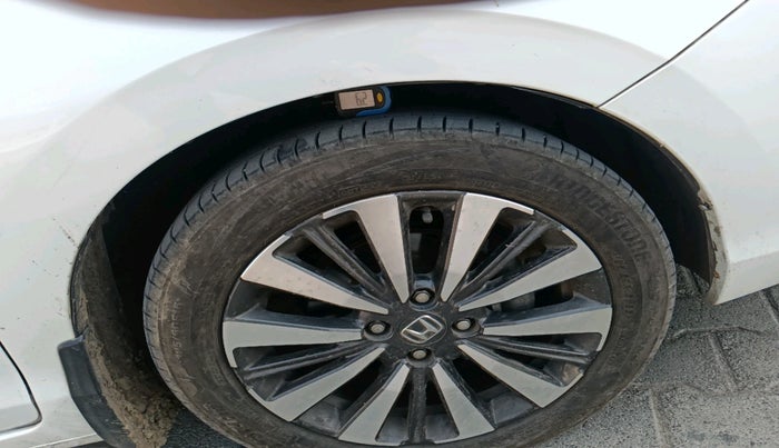 2023 Honda City 1.5L I-VTEC ZX CVT, Petrol, Automatic, 53,066 km, tyre