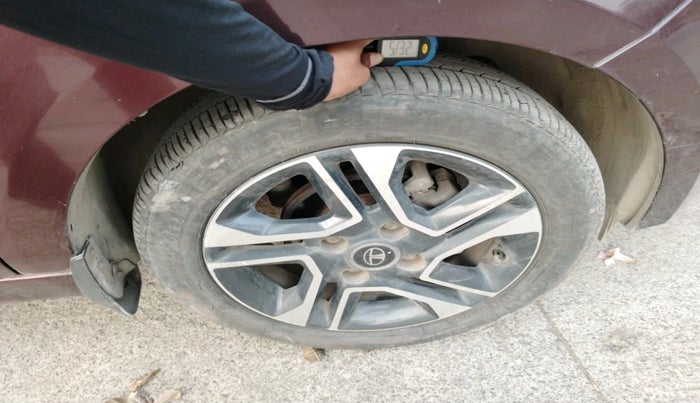 2020 Tata TIGOR XZA PLUS PETROL, Petrol, Automatic, 17,617 km, tyre