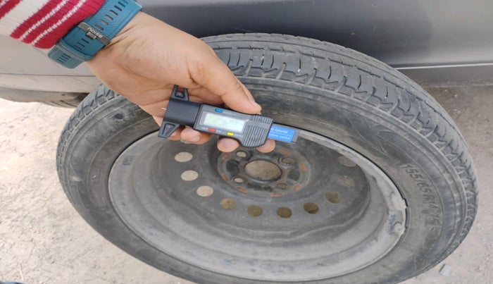 2014 Maruti Wagon R 1.0 VXI, CNG, Manual, 85,962 km, tyre