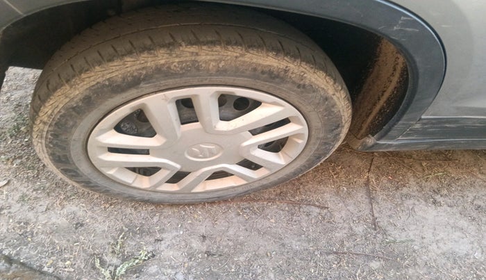 2018 Maruti Vitara Brezza VDI (O), Diesel, Manual, 75,245 km, tyre