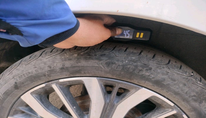 2017 Honda City 1.5L I-VTEC VX CVT, Petrol, Automatic, 69,390 km, tyre