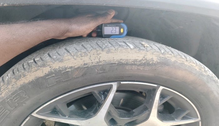 2022 Jeep MERIDIAN LIMITED (O) 4X4 AT, Diesel, Automatic, 63,870 km, tyre