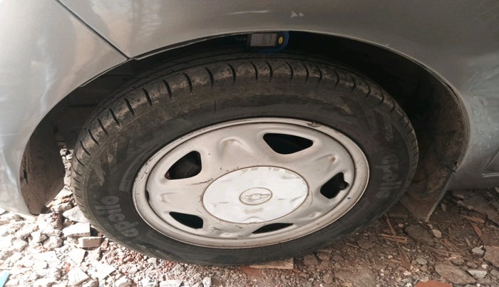 2011 Chevrolet Beat LS PETROL, Petrol, Manual, 88,632 km, tyre