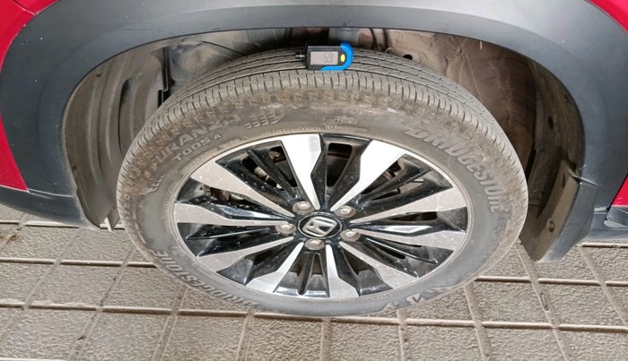 2024 Honda ELEVATE ZX MT, Petrol, Manual, 7,245 km, tyre