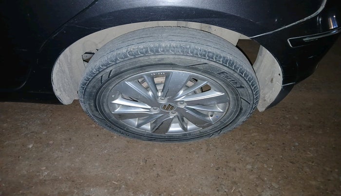 2016 Maruti Swift ZDI, Diesel, Manual, 88,805 km, tyre