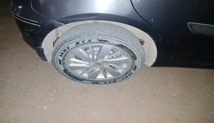 2016 Maruti Swift ZDI, Diesel, Manual, 88,805 km, tyre