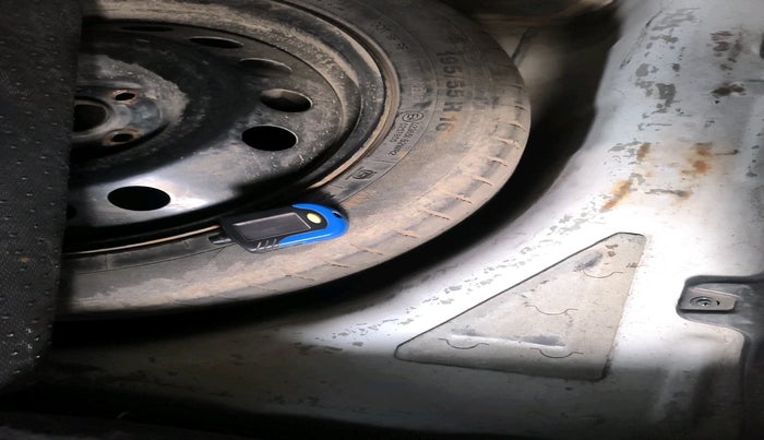 2016 Hyundai Elite i20 ASTA 1.4 CRDI (O), Diesel, Manual, 89,094 km, tyre