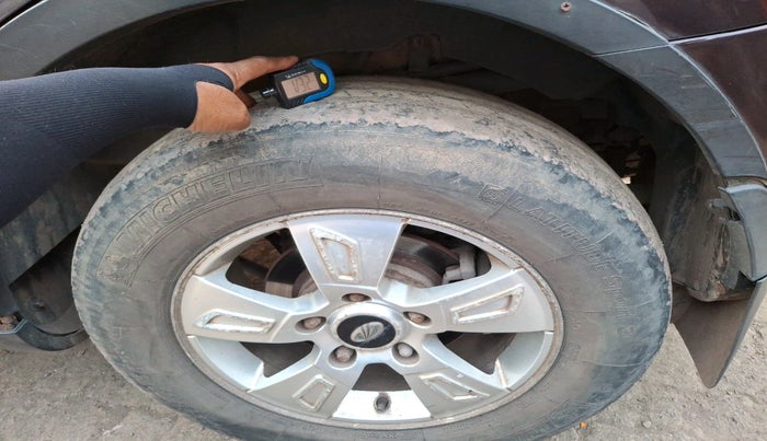 2012 Mahindra XUV500 W8, Diesel, Manual, 1,64,850 km, tyre