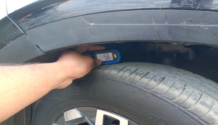 2023 Hyundai VENUE SX 1.5 CRDI, Diesel, Manual, 2,37,136 km, tyre