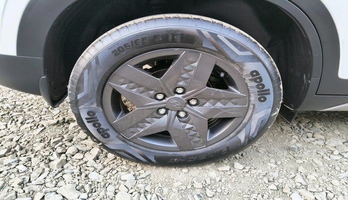 2023 Hyundai Creta S 1.5 PETROL, Petrol, Manual, 32,869 km, tyre