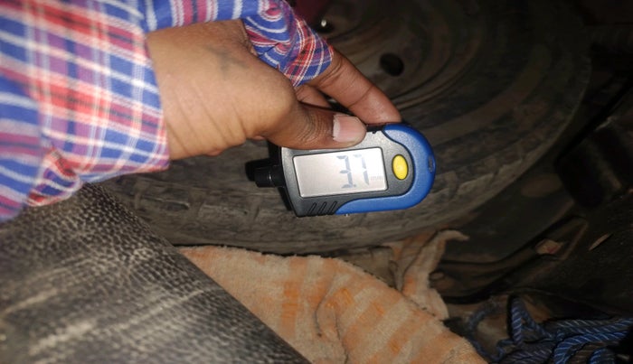 2016 Maruti Wagon R 1.0 LXI CNG, CNG, Manual, 60,548 km, tyre