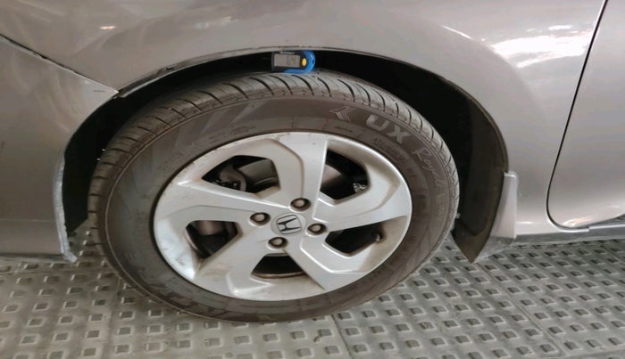 2014 Honda City 1.5L I-VTEC VX CVT, Petrol, Automatic, 76,300 km, tyre