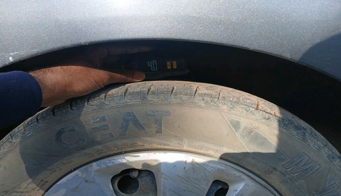 2013 Hyundai i10 SPORTZ 1.2, Petrol, Manual, 91,709 km, tyre