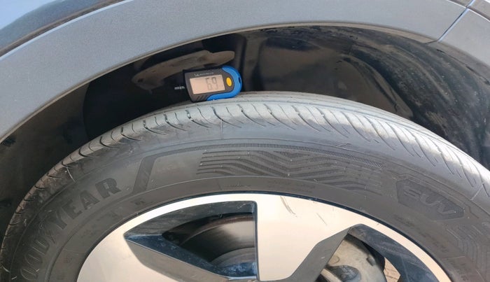 2019 Tata NEXON XZA PLUS PETROL, Petrol, Automatic, 44,849 km, tyre