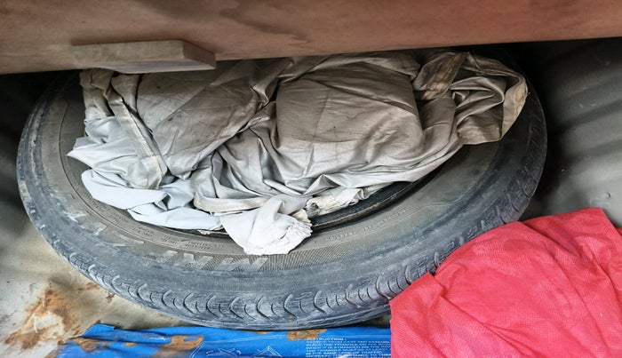 2013 Honda City 1.5L I-VTEC V MT, Petrol, Manual, 66,474 km, tyre