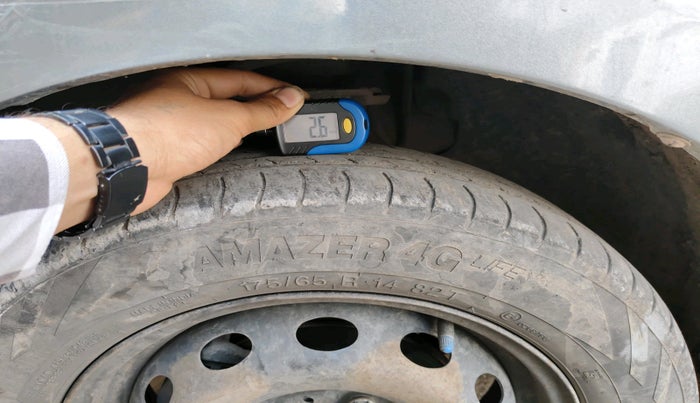 2018 Tata Tiago XT PETROL, Petrol, Manual, 1,50,651 km, tyre