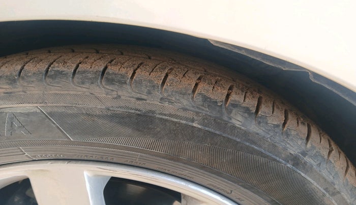 2016 Skoda Rapid 1.5 TDI CR STYLE PLUS AT, Diesel, Automatic, 1,30,793 km, tyre